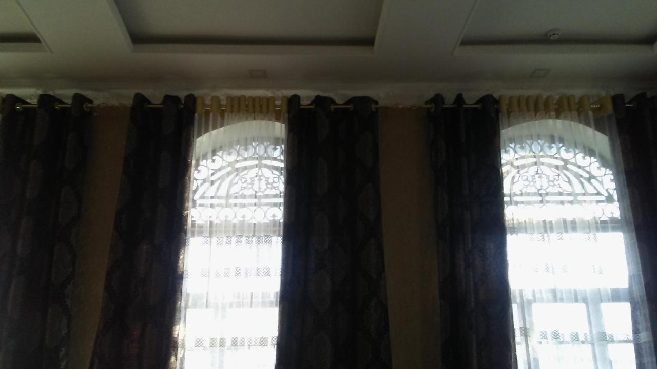 Gulsara Hostel Самарканд Екстер'єр фото