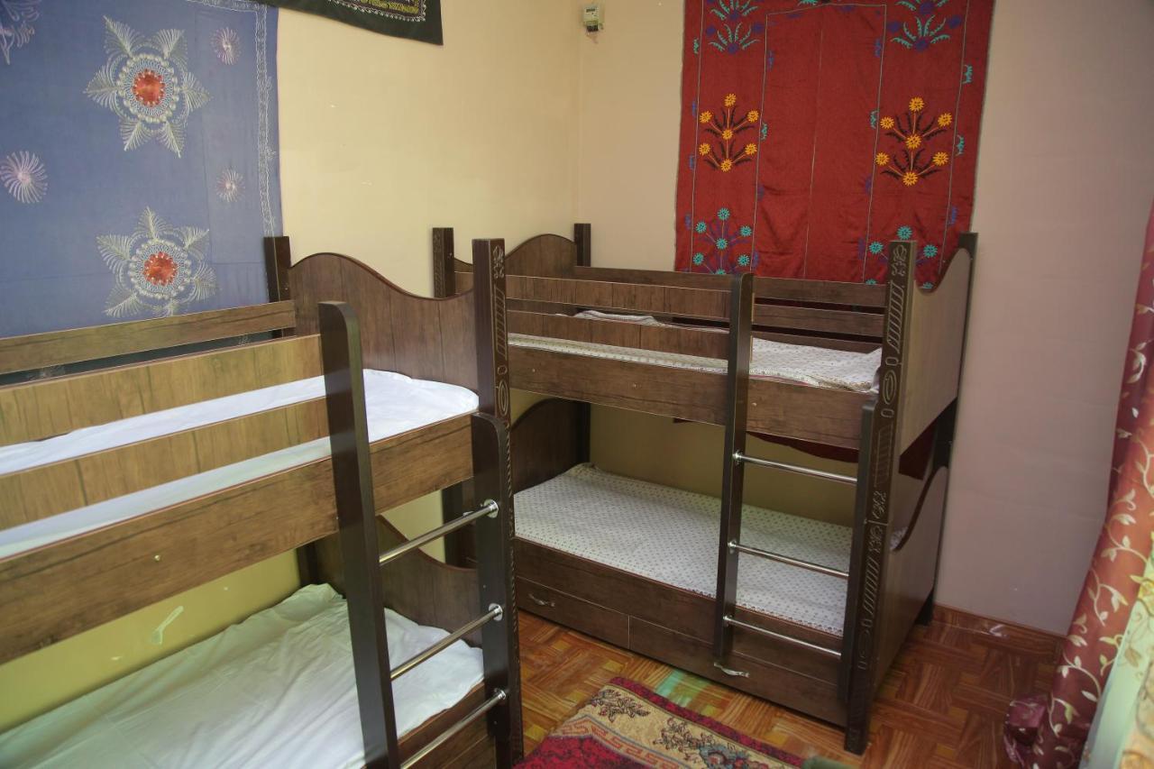 Gulsara Hostel Самарканд Екстер'єр фото
